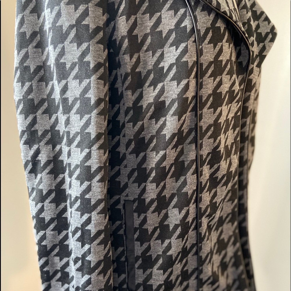 Notations Blazer Size Medium - image 4